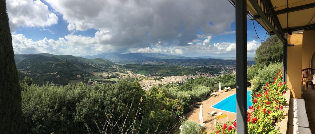 Residenza D'Epoca Eremo Delle Grazie Hotel Monteluco Luaran gambar