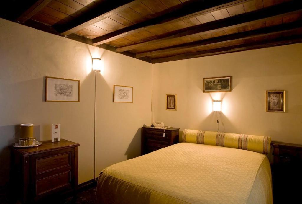Residenza D'Epoca Eremo Delle Grazie Hotel Monteluco Bilik gambar