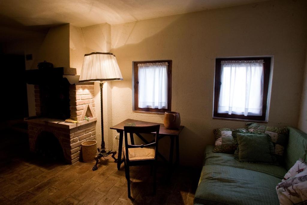 Residenza D'Epoca Eremo Delle Grazie Hotel Monteluco Bilik gambar