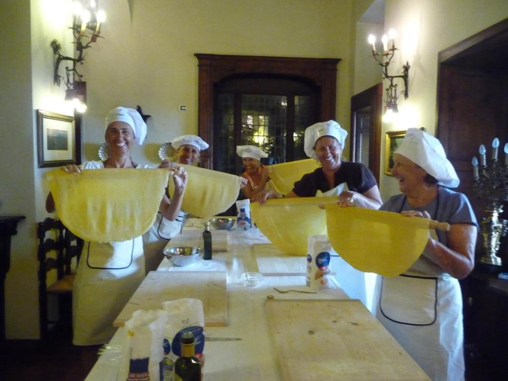 Residenza D'Epoca Eremo Delle Grazie Hotel Monteluco Luaran gambar