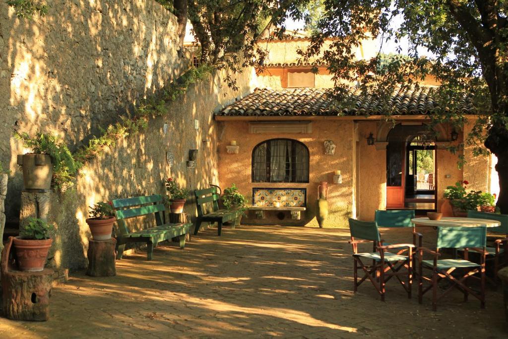 Residenza D'Epoca Eremo Delle Grazie Hotel Monteluco Luaran gambar