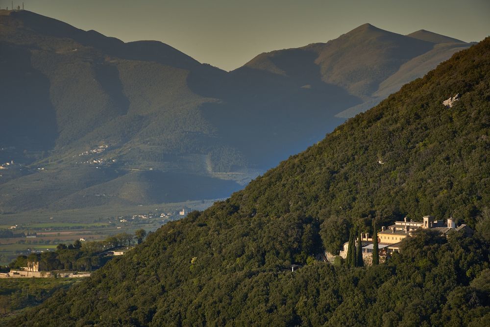 Residenza D'Epoca Eremo Delle Grazie Hotel Monteluco Luaran gambar