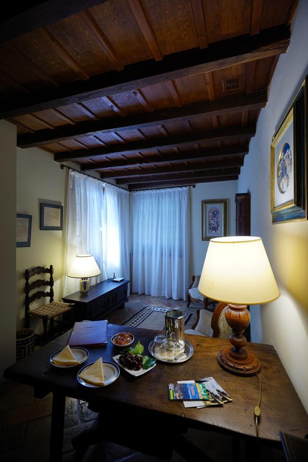 Residenza D'Epoca Eremo Delle Grazie Hotel Monteluco Luaran gambar